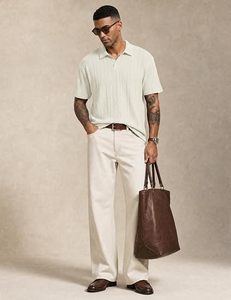 Chemises pour hommes en gros |   Broderie de logo personnalisé Impression numérique |   Chemise unie anti-rides à manches courtes OEM ODM - Product Image 2