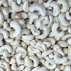 Wholesale <b>Cheap</b> Cashew Nuts WW180, WW240, WW320, LP, WS Vietnam Cashew Nut Wholesale Cashew Nuts Short Leadtime - Product Image 1