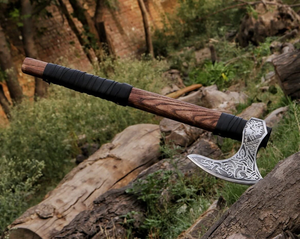 Hache Tomahawk artisanale, lame en acier forgé, manche en bois, hache de survie pour l'extérieur, design décoratif gravé - Product Image 2