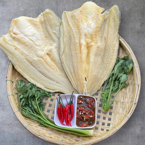 ปลาแพนกาซิอุสตากแห้งบรรจุสูญญากาศ แช่แข็ง -18 องศาเซลเซียส เนื้อปลาดุกกึ่งแห้ง รับผลิตแบรนด์ส่วนตัว (OEM) อาหารทะเลเวียดนามขายส่ง - Product Image 3