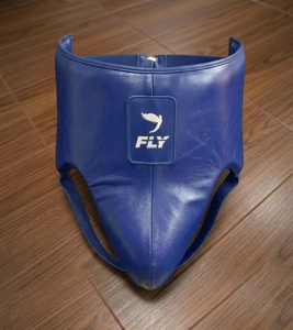 Set de Guantes de Boxeo MMA Fly Superlace, Cuero Vacuno Personalizado, Antideslizantes, Transpirables, Protector de Cabeza y Protector Inguinal Azul - Product Image 3