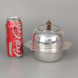 Casserole isotherme classique en acier inoxydable durable avec des caractéristiques antiadhésives et écologiques |   à usage commercial - Product Image 1