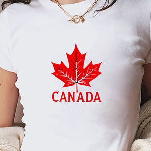 Camiseta de manga corta con estampado de punto y corte ajustado Y2K para mujer Canada Maple Leaf - Product Image 4