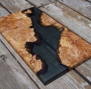 Tabla de Cortar de Madera y Resina Epoxi Hecha a Mano para Mesa de Comedor, Tabla de Cocina de Madera Sólida Premium con Resina Epoxi para Servir Alimentos - Product Image 2