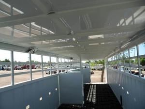 Tracteur routier diesel 6x4 à transmission manuelle, poids lourd, pour la logistique professionnelle et le transport de marchandises - Product Image 5