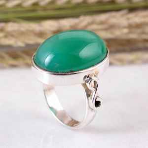 Anillo Ajustable Bohemio de Plata de Ley 925 Hecho a Mano con Ónix Verde, Joyería Artesanal Unisex con Cuentas Oxidadas, Estilo Vintage - Product Image 4