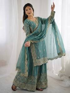 Costume traditionnel indien pakistanais pour femmes en soie avec dupatta brodé, coupe ample, longueur au sol, tenue de mariage - Product Image 5