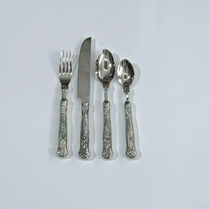 ชุดช้อนส้อมสแตนเลสดีไซน์หรูหราเคลือบทอง ชุดช้อนส้อมเหล็ก ชุดช้อนส้อมทอง - Product Image 2