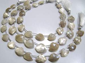 Perles de pierre de lune blanche naturelle AB Mystic, forme diamant, 10 pouces de long - Product Image 3