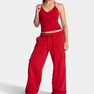 Pantalon cargo premium pour femme, rouge, coupe large, taille mi-haute, avec cordon de serrage, coupe ample, en molleton uni, style streetwear décontracté, vente en gros - Product Image 1