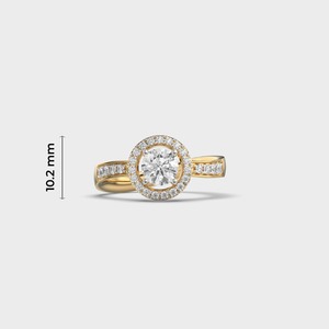 Anillo de Compromiso Clásico de Oro Amarillo con Diamantes, Corte Brillante Redondo, Engaste Pavé, Joyería Fina para Mujer - Product Image 5