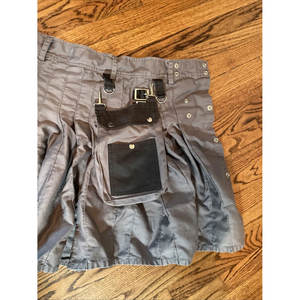 Ceinture plissée noire à deux tons pour femme, style utilitaire, avec boucles et passants, tailles OEM/ODM, mode féminine 2026 - Product Image 6