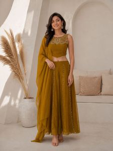 Ensemble Choli Lehenga brodé jaune avec travail de sequins, longueur cheville, robe de soirée et de mariage pour femme - Product Image 1