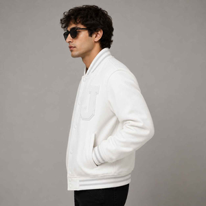 เสื้อแจ็คเก็ตวาร์ซิตี้สีขาวสำหรับผู้ชายคุณภาพสูง Apex รุ่น High Street สำหรับฤดูหนาว ปิดด้วยกระดุมเขาสัตว์ กันลม สไตล์ลำลอง ผ้าฝ้าย ทรงเบสบอล - Product Image 6