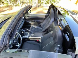 Auto Usado Económico y en Buen Estado, Mazda MX-5 Miata RF Grand Touring Convertible 2023, Autos Usados Listos para Enviar - Product Image 3
