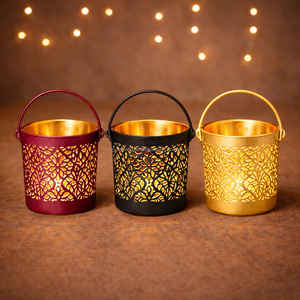 Porte-bougies marocains cylindriques en métal, lot de 3 pour la Saint-Valentin - Product Image 3