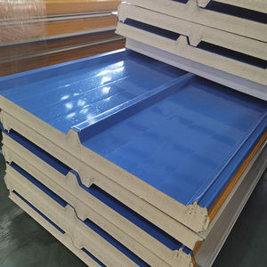 Panneau de toiture isolé PUF, panneau sandwich en mousse de polyuréthane pour bâtiments industriels, entrepôts, usines et hangars - Product Image 2