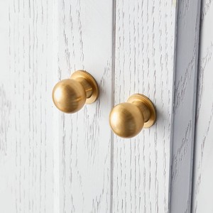 Poignée de porte en métal faite à la main, nouvelle arrivée, vente en gros pour meubles de cuisine, commodes et chambres, décoration intérieure - Product Image 1