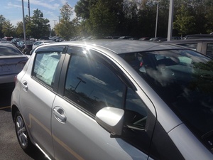 Parasoles para Ventanas de Coche, Material PMMA, 100% Compatibles con TOYOTA Yaris / VITZ / Echo hatchback 2011-2020 - Product Image 2