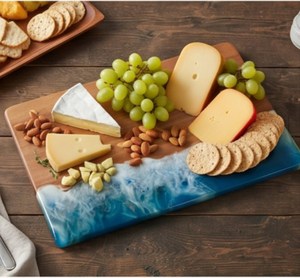 Tabla de Cortar Rectangular de Madera Natural de Lujo con Arte de Resina Azul con Diseño de Olas del Océano - Product Image 6