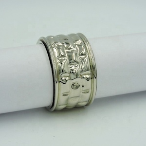 <b>Silver</b> wire <b>napkin</b> ring in round shape nickel plated finish elegant <b>silver</b> color <b>napkin</b> holder for table decoration dining setup - Product Image 5