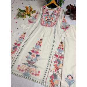 Ensemble de costumes de soirée pour femmes de créateur avec une belle Dupatta - Product Image 5