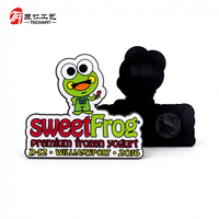 Badge personnalisé en émail souple, motif chat mignon, football, musique, rétro, pour cadeau promotionnel, vente en gros, fabricant sur mesure