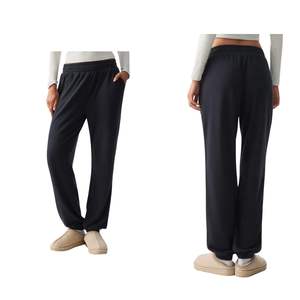 กางเกงวอร์มทรงหลวมเอวสูงสำหรับผู้หญิง มีกระเป๋า  รับผลิตตามแบบ พร้อมสกรีนโลโก้ ขายส่ง - Product Image 1