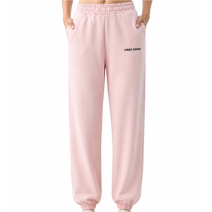Pantalones deportivos de forro polar personalizados para mujer, tela suave, ajuste cómodo, ropa de descanso, tela transpirable y cómoda para mujer. - Product Image 1