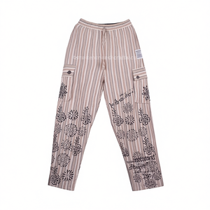 Pantalon en coton népalais fait main à thème floral avec broderies artisanales, points de croix et travaux d'aiguille - Product Image 2