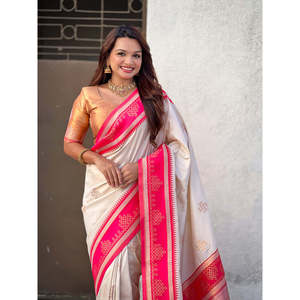 Sari de Seda Suave con Tejido Zari Tradicional en Contraste, 650g, Vestido de Noche Elegante, Disponible en Stock - Product Image 5