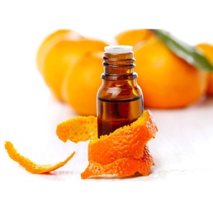 Huile Essentielle de Mandarine Pure Naturelle OEM, Huile de Zeste d'Agrumes pour l'Aromathérapie, les Soins de la Peau, la Fabrication de Savons et de Bougies – Vente en Gros en Vrac - Product Image 2