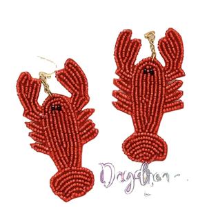 Boucles d'oreilles et bijoux d'oreille personnalisables en verre de la meilleure qualité, design rouge et blanc, faits à la main pour femmes, meilleur prix d'Inde - Product Image 5