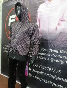 Sudaderas con Sublimación Personalizada para Hombre y Mujer, Sudaderas Lisas de Poliéster para Impresión por Sublimación al por Mayor - Product Image 5