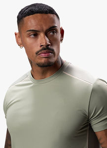 Ropa Deportiva Personalizada con Nuevo Diseño, Ropa de Gimnasio para Hombre, Ajuste Regular, Secado Rápido, 100% Algodón - Product Image 3