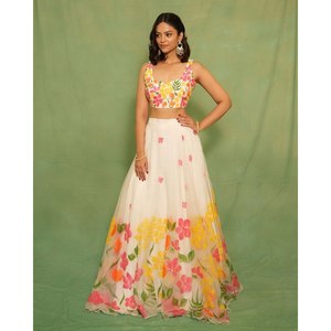 2XL Party Wear Lehenga Choli avec un bel imprimé floral - Product Image 1