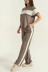 Ensemble de survêtement décontracté pour femme, haut sans manches à boutons rose, pantalon assorti, couleur unie, léger, en nylon/coton, coupe-vent, séchage rapide - Product Image 4