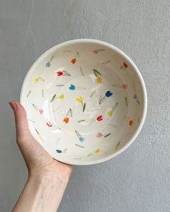 Tazón de Cerámica Pintado a Mano con Diseño de Rayas Retro, Acabado Brillante y Duradero para una Cena Elegante a Diario - Product Image 3