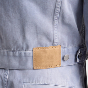 Chaqueta Gabardina para Hombre de Alta Demanda, Estilo Clásico, Algodón Lavado, Cierre con Cremallera y Botones, Fabricante OEM de Marca Privada Personalizada - Product Image 4