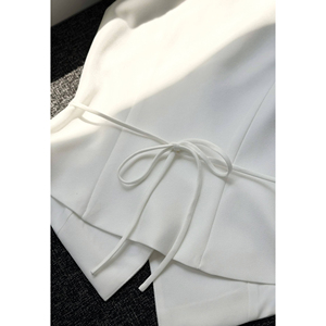 Chaleco Elegante para Mujer con Solapa con Muescas, Manga Casquillo, Lazos Traseros y Peplum, Traje de Oficina/Negocios con Botones, ODM OEM NERINA - Product Image 5
