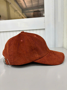 Gorra de Béisbol de Pana de 6 Paneles sin Estructura con Logotipo Personalizado, Hecha en Fábrica en Vietnam, Estilo Casual Urbano de Alta Calidad para Adultos - Product Image 4