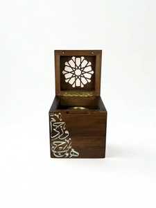 Brûleur à Bakhoor en bois fait main exclusif avec incrustation de nacre, élégant porte-encens arabe Mubkhar pour Oud, Bakhoor, Luxe - Product Image 4