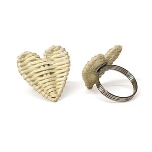 Anillo para Servilletas de Mimbre Natural con Forma de Corazón, Hecho a Mano, Estilo Rústico y Moderno, para Decoración de Mesa en Restaurantes, Bodas y Fiestas - Product Image 1