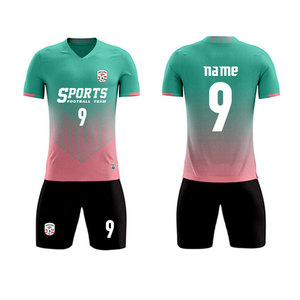 ชุดฟุตบอลคุณภาพสูงสำหรับนักกีฬา ระบายอากาศได้ดี ชุดกีฬาฝึกซ้อม พร้อมบริการสกรีนโลโก้ OEM ตัดเย็บอัตโนมัติ 100% - Product Image 1