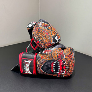 Guantes de Boxeo Twins para MMA y Muay Thai, Venta Directa de Fábrica, Personalizables, de Cuero Original Transpirable, para Kickboxing - Product Image 6