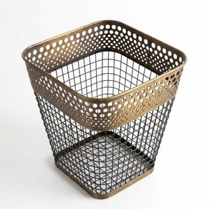 Cesta de alambre de hierro galvanizado extra grande hecha a mano de 42 cm, negra, con acabado de latón antiguo, perforada graduada, tipo Chhalni Punch Plate, para utensilios de cocina BI - Product Image 1