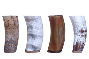 Verre à shot en corne de bœuf véritable de haute qualité, forme naturelle, style nordique, gravé à la main, motif animal, écologique, Noël - Product Image 6