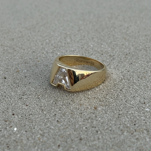 Anillo de letras flotantes Stonewels con bisel, inicial de diamante cultivado en laboratorio, oro macizo de 14K, anillo de boda minimalista personalizado con alfabeto - Product Image 2