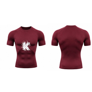 เสื้อยืดออกกำลังกายผู้ชาย OEM แบบรัดรูป แห้งเร็ว ระบายอากาศดี เหมาะสำหรับฟิตเนส กีฬา ฝึกซ้อม ยืดหยุ่นได้ ใช้เป็นเสื้อชั้นใน สามารถสั่งทำได้ - Product Image 1
