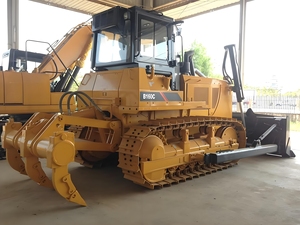 รถดันดินจีนรุ่นใหม่ 176 แรงม้า ขนาด <span class=keywords><strong>17</strong></span> ตัน รุ่น B160C รถบูลโดเซอร์แบบตีนตะขาบ พร้อมบุ้งกี๋ขนาด 4.5 ลูกบาศก์เมตร สำหรับขาย - Product Image 4
